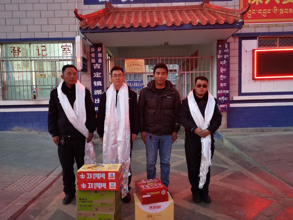 點(diǎn)贊！西藏圣凈環(huán)保服務(wù)有限公司送去的這份愛(ài)心